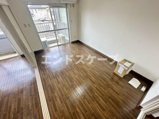 あさひレジデンス高崎上小鳥の洋室|高崎、前橋のお部屋探しはエンドスケープまで！お客様の理想お聞かせ下さい♪