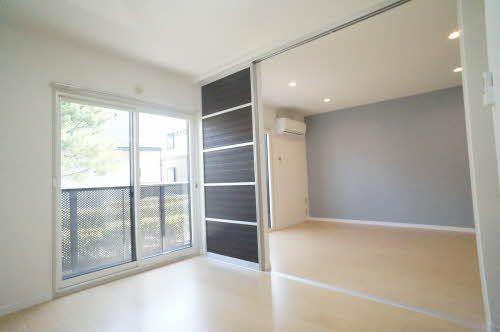 プレステージ川岸 Ｄの洋室
