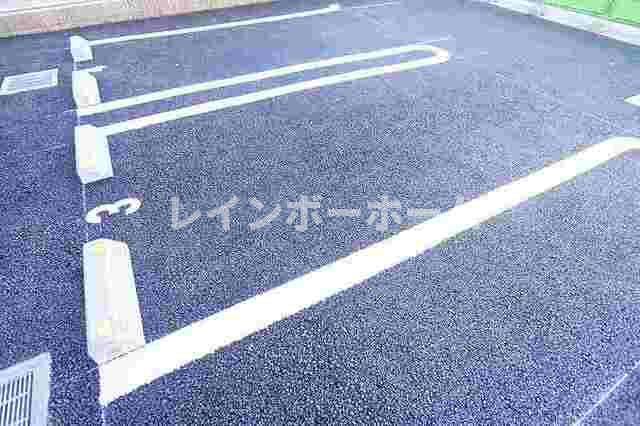 ガーデンテラス和光Ⅱの駐車場