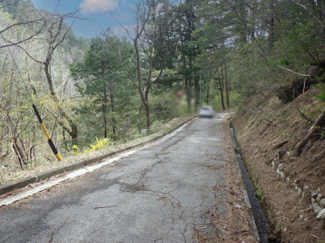 ニューパークひるが野⑭の前面道路含む現地写真