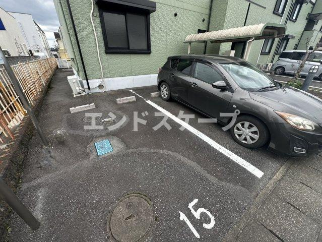 ルビナス　Ⅲの駐車場|高崎、前橋のお部屋探しはエンドスケープまで！お客様の理想お聞かせ下さい♪