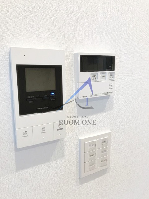 旭 Buildingのセキュリティ|モニター付きインターホンです。