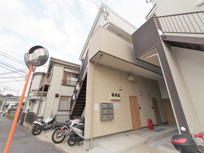 【外観】 | ロフトステージ壱番館 | シンプルで落ち着いたデザインの外観です