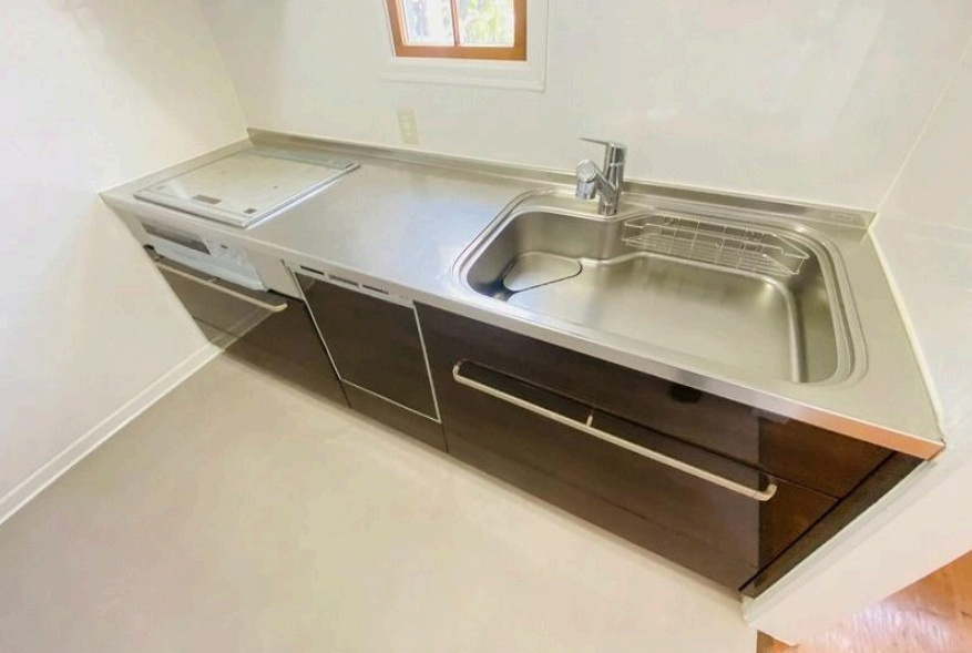 神戸市垂水区小束山1丁目のキッチン