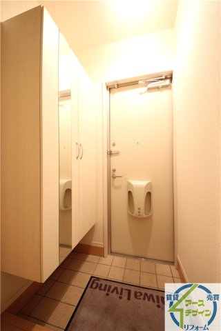 ディアコート白水の玄関