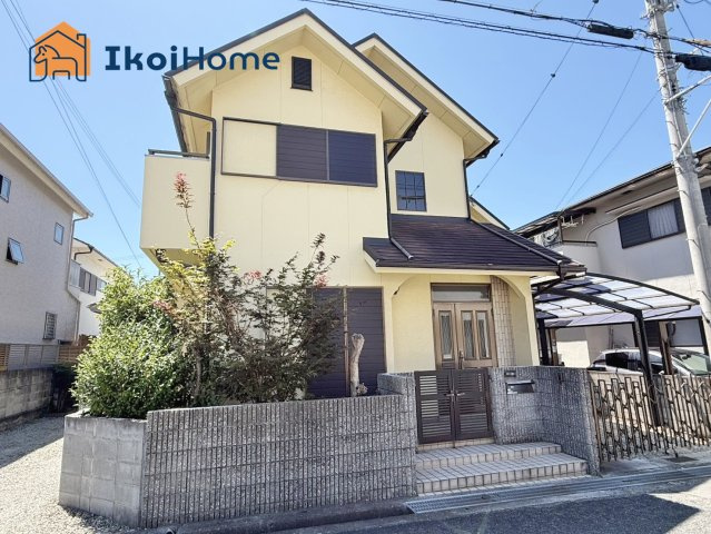 明石市魚住町西岡　中古戸建の玄関|物件・当店の最寄駅まで無料送迎！最短10分で指定場所へお迎えに向かいます！まずはお問い合わせください