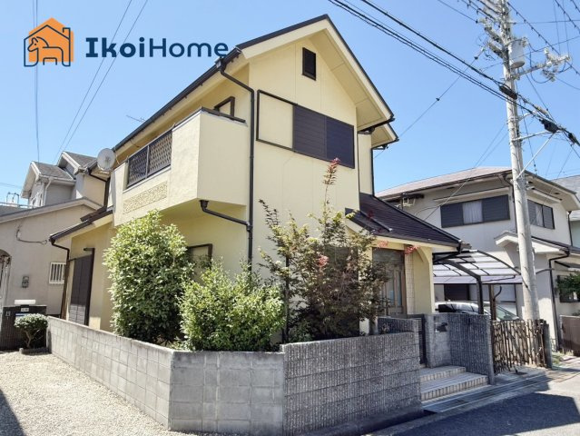 明石市魚住町西岡　中古戸建のエントランス|●年中無休：当日予約可●弊社独自の「自己資金0円プラン」もあります。ご相談承ります！