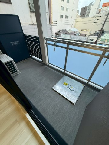 S-RESIDENCE日本橋Qualieのバルコニー