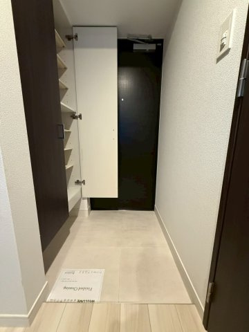 S-RESIDENCE日本橋Qualieの玄関