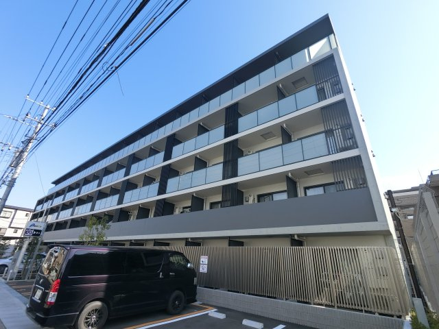 ストーリア市川行徳の外観