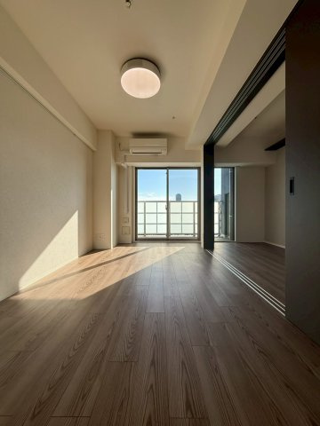 クロスレジデンス阿波座の居間・リビング