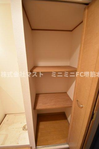 エスリード新梅田の収納