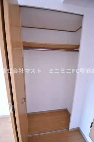エスリード新梅田の収納