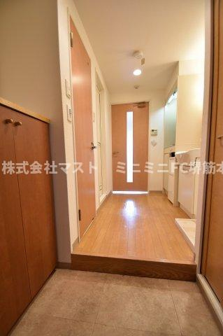 エスリード新梅田の玄関