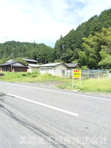 ６７３３０　揖斐郡揖斐川町谷汲倉庫