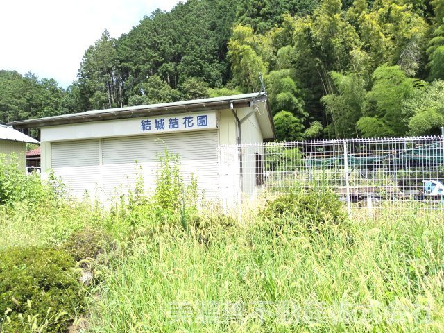 ６７３３０　揖斐郡揖斐川町谷汲倉庫の外観