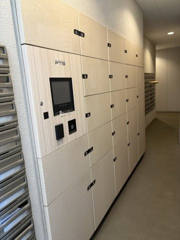 ワコーレ神戸灘タワーの玄関