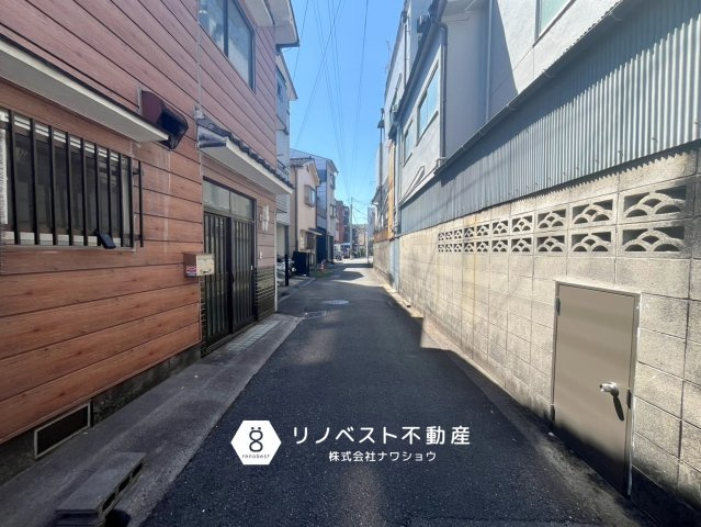 東大阪市荒川３丁目の前面道路含む現地写真|【リノベスト不動産】テナント物件は東大阪市含む大阪府下でご紹介可能です◎
