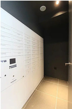 千代田区岩本町１丁目の賃貸マンションのロビー
