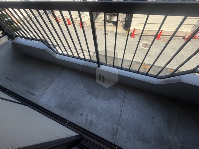 御厨3丁目貸家のバルコニー