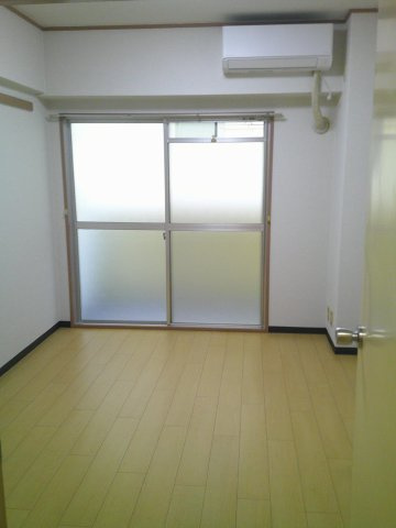 大阪市中央区十二軒町の賃貸マンションの内装