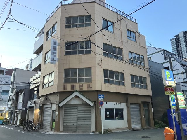 大阪市天王寺区玉造本町のビルの外観