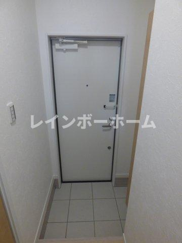 TownhouseⅤの玄関|ゆったりとした玄関です