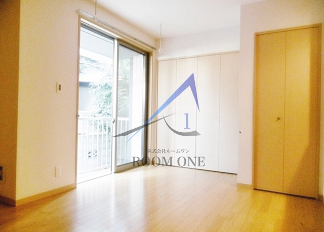 ANNEX92の居間・リビング|洋室のお部屋です。