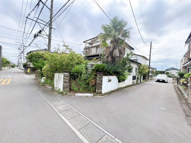 川越市山田　建築条件なし売地　西武新宿線『本川越駅』バス8分　【山田小学区】の前面道路含む現地写真