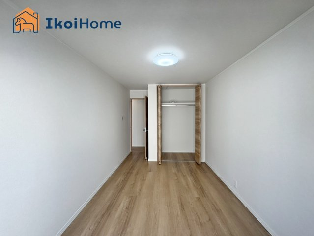 明石市松が丘１丁目　中古戸建の子供部屋|【ホームページに現地動画掲載中】●年中無休：当日予約可●全居室収納完備！廊下収納等も充実！