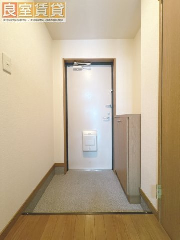 【玄関】 | アムールMINERVA