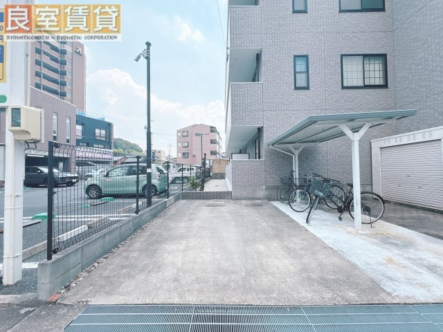 【駐車場】 | アムールMINERVA
