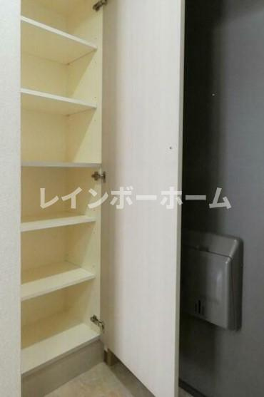 カサル・ミーサの収納