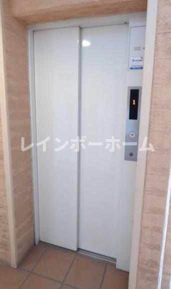 カサル・ミーサのその他