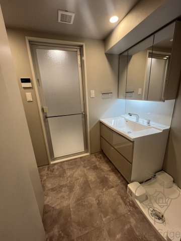 S-RESIDENCE福島diverseの洗面所
