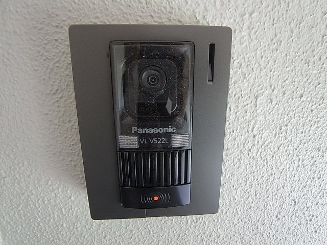神戸市北区南五葉２丁目の賃貸マンションのセキュリティ|録画機能付きＴＶモニターフォンで顔が分かり安心です