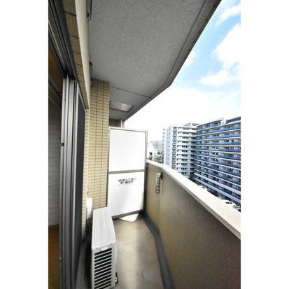 ヴェルト西大島グラーセのバルコニー