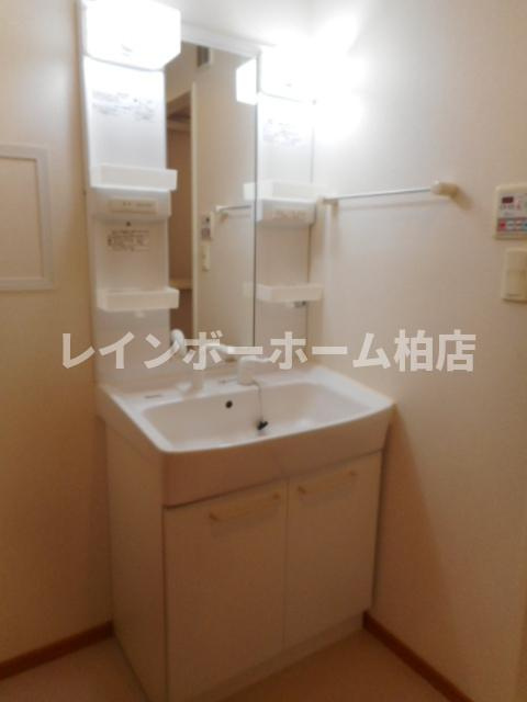 【仲介手数料：50％OFF】対象物件！の洗面所|コンパクトで使いやすい洗面所