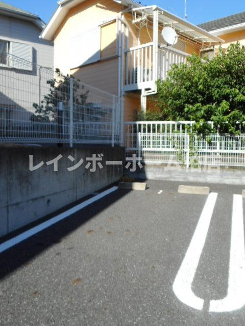 【仲介手数料：50％OFF】対象物件！の駐車場|カースペースがあります