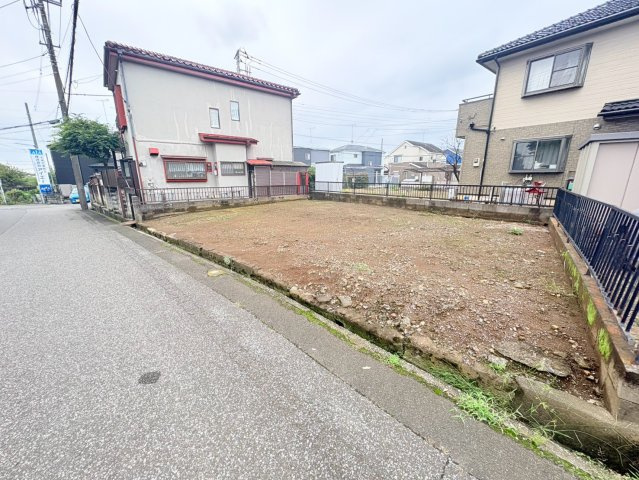 川越市小堤　建築条件なし売地　東武東上線『霞ヶ関駅』徒歩30分　【名細小学区】の前面道路含む現地写真