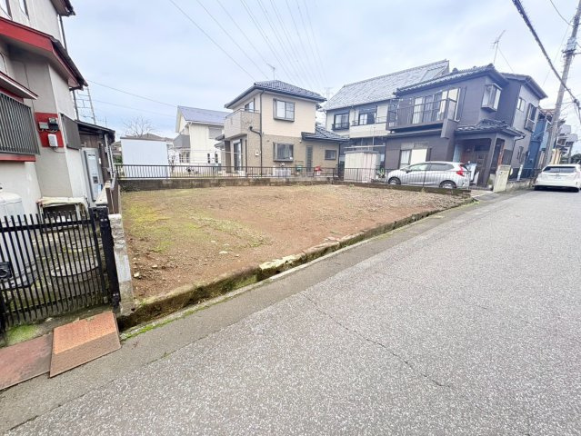 川越市小堤　建築条件なし売地　東武東上線『霞ヶ関駅』徒歩30分　【名細小学区】の前面道路含む現地写真