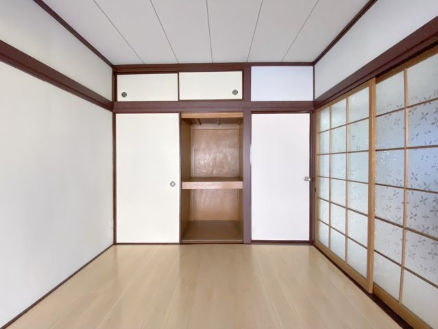 広島市東区馬木４丁目の中古一戸建の収納