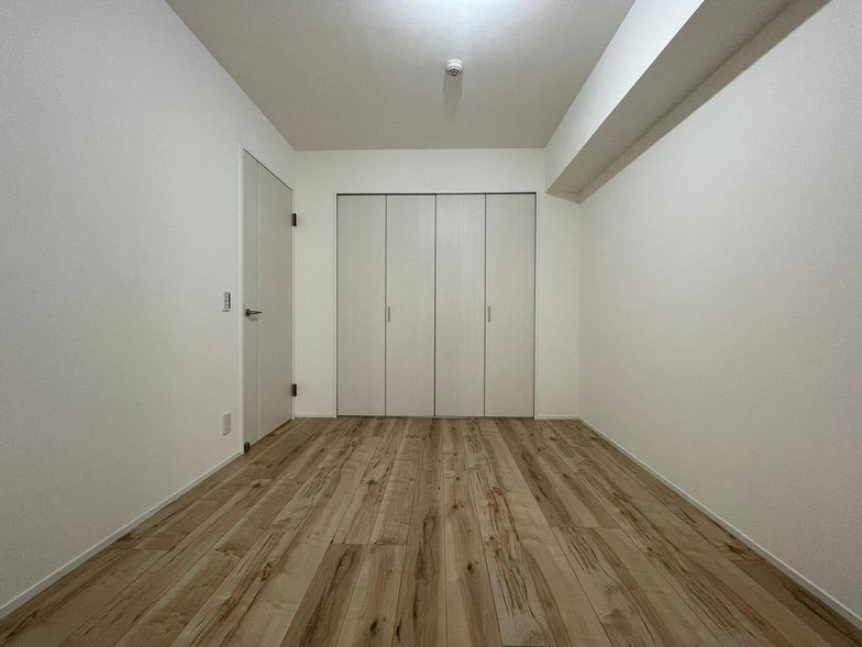 【寝室】