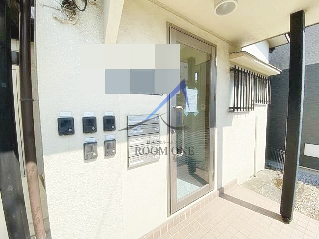 ヴィラ泉町のエントランス|エントランスです。