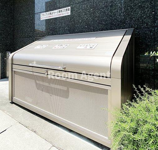 ブランブリエ東山ドゥーエのその他