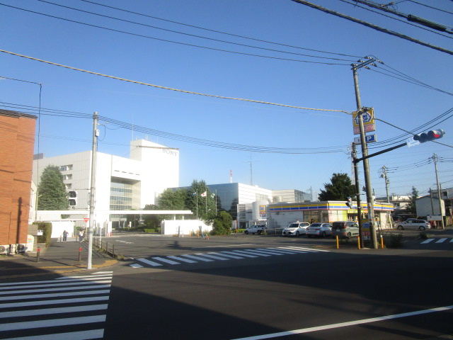 厚木市旭町４丁目の倉庫