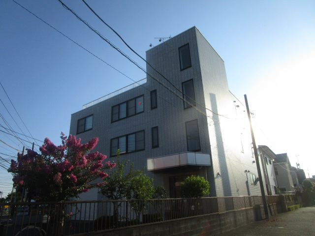 厚木市旭町４丁目の倉庫