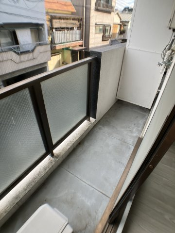 レナジア大和田のバルコニー