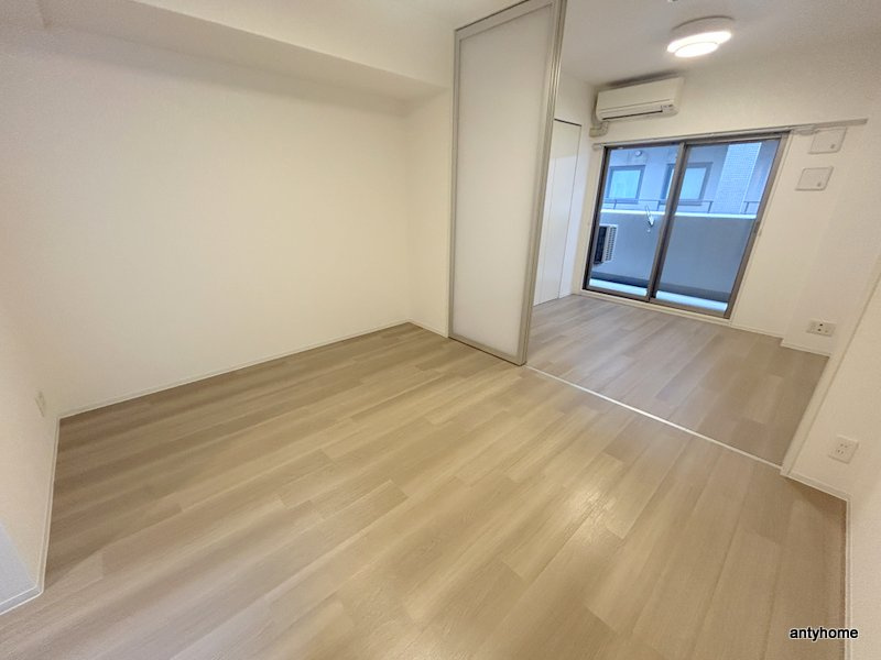 セノアタワー新大阪　仲介手数料無料の居間・リビング