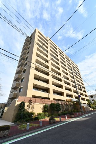 ダイアパレス本郷町の外観| ■NEXTplusは購入時はもちろん、購入後も無理のないご計画で検討いただけますようサポート致します。
気になる事、不安な事などございましたら、是非お気軽にご相談下さいませ。